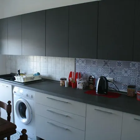Oda ve Kahvaltı Cornelia Relais 2*